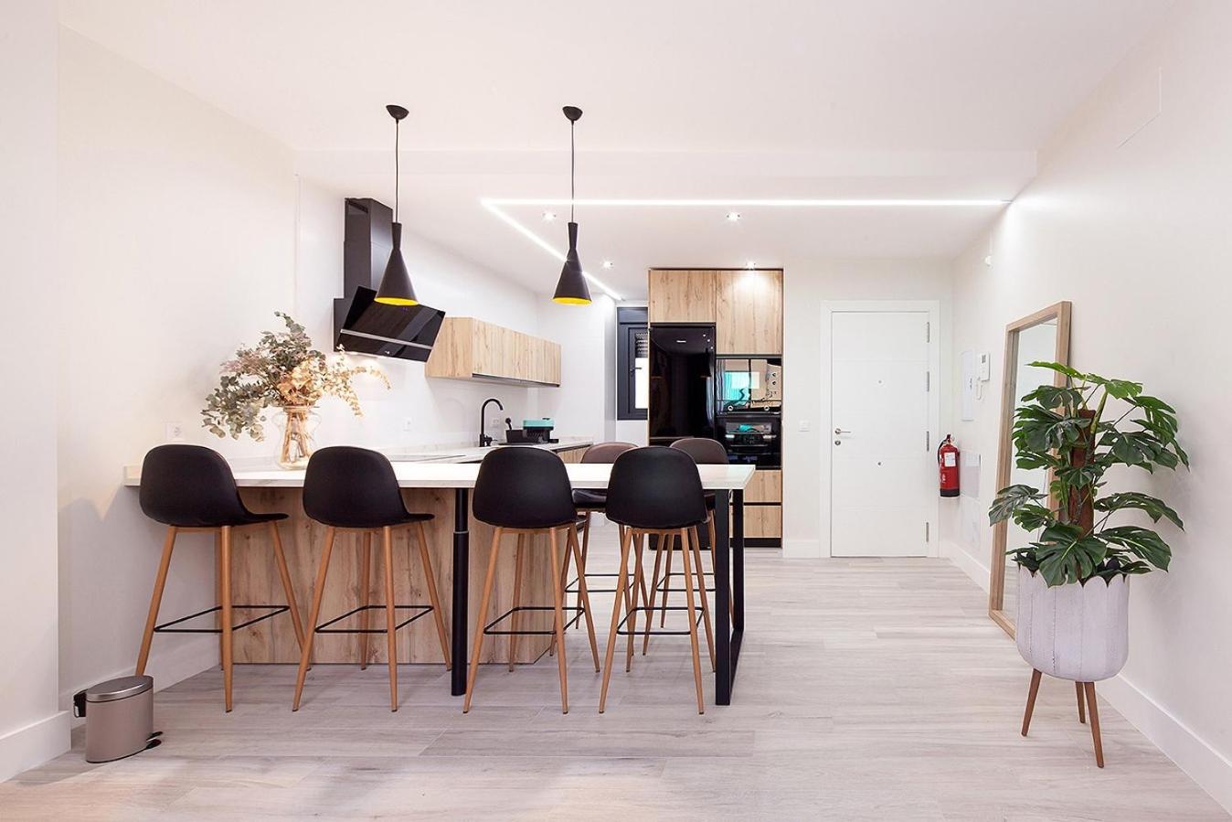 Family Home Suits Encantos De Sevilla Exterior photo